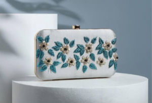 How Can Acrylic Clutch Bags Elevate Your Personal Style?